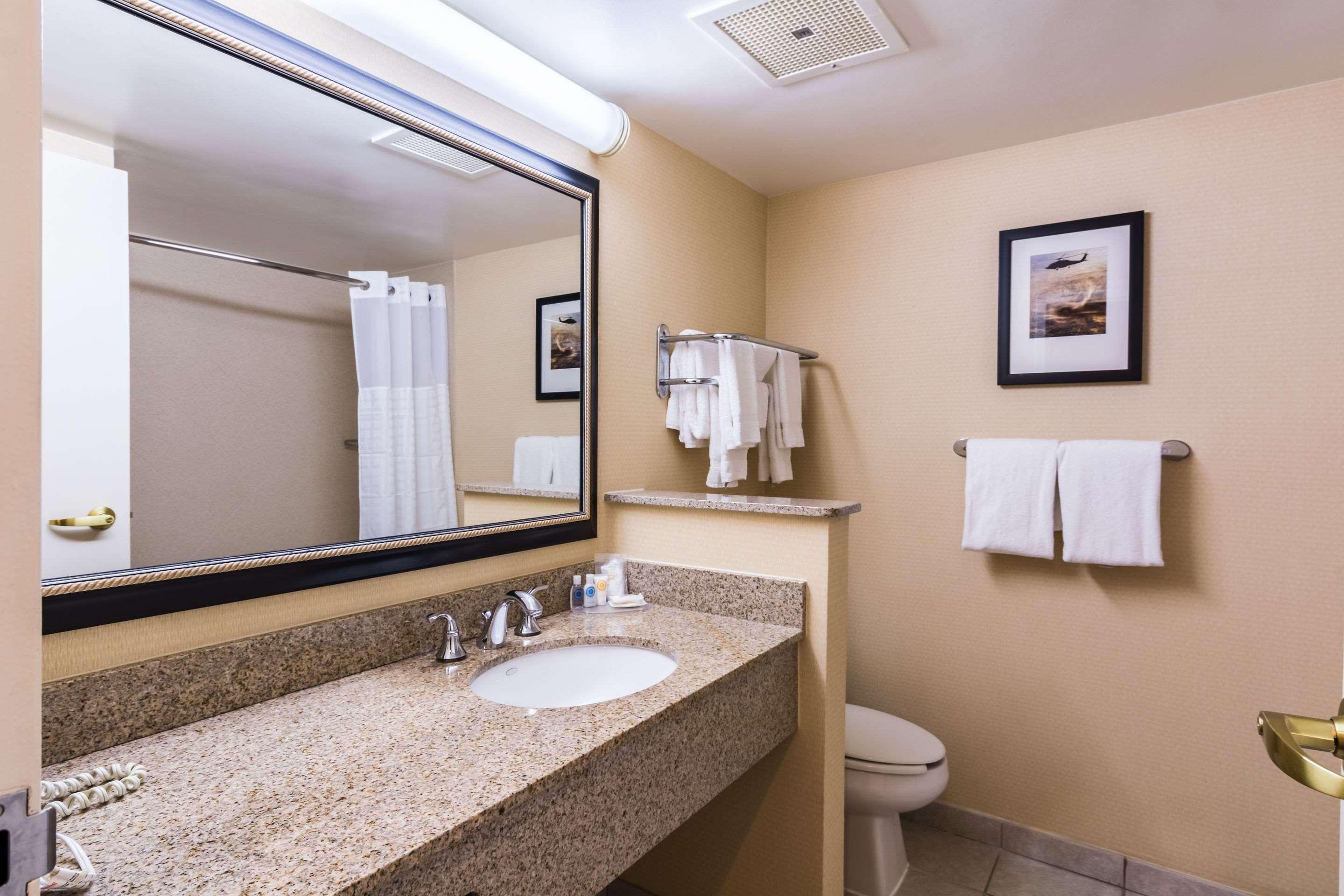 Comfort Inn Washington DC Joint Andrews AFB Clinton Eksteriør bilde
